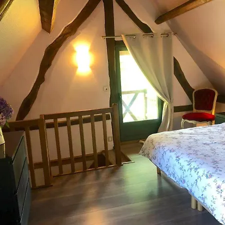 Holiday home Le Du Chene Maillet Etreville